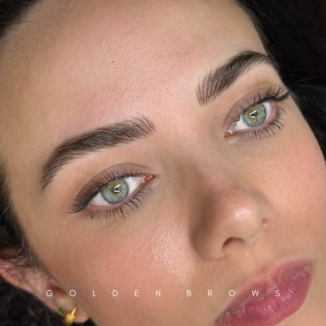 Realismo de Cejas